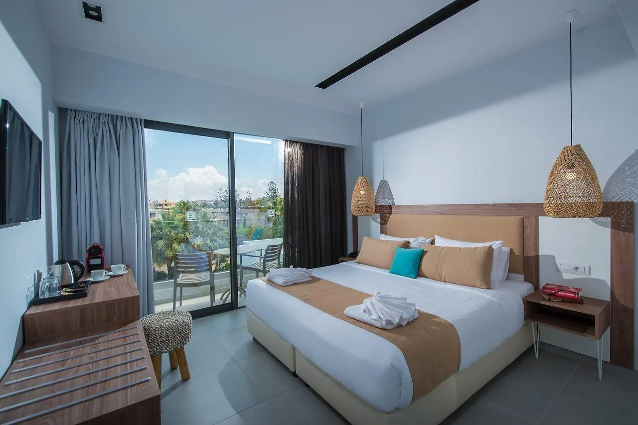 Hotel Enorme Armonia Beach (Adults Only)