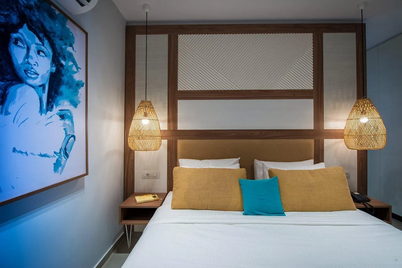 Enorme Armonia Beach (Adults Only)