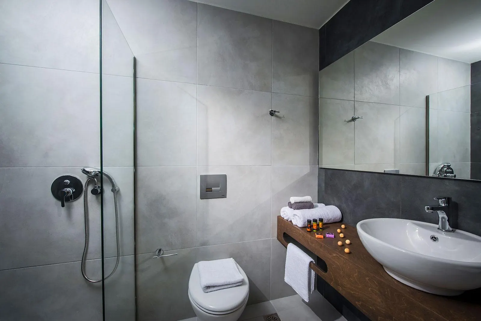 Hotel Enorme Armonia Beach (Adults Only)