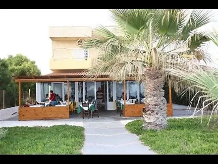 Enorme Armonia Beach (Adults Only)